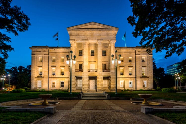 NC-State-Capitol-29_7b223d0b-9ef5-18dc-e5c70fa4eebb3ab4