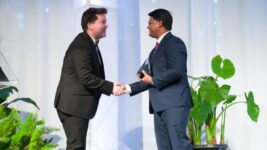 26_SA_Robins-Awards
