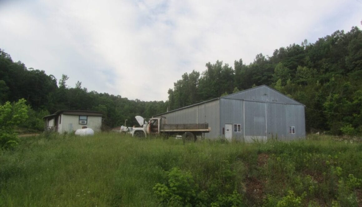 Junk-shop-Hwy-74-East-Jasper-Arkansas-1-scaled